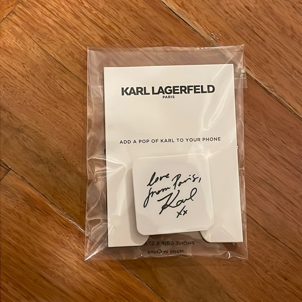 Karl lagerfeld phone grip & stand